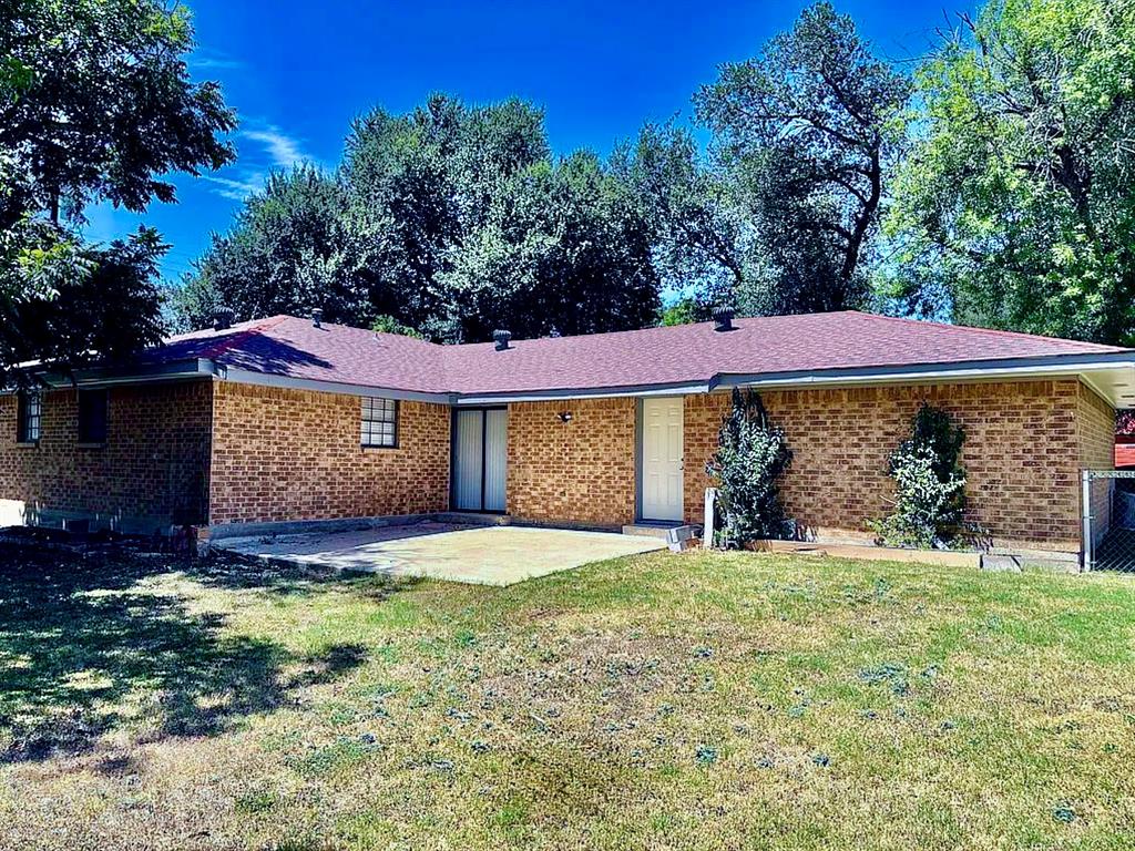 2115 N 9th Street Property Photo 3