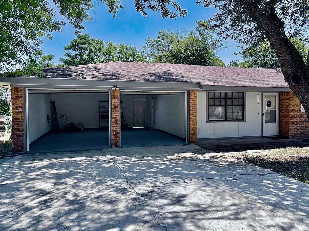 2115 N 9th Street Property Photo 4