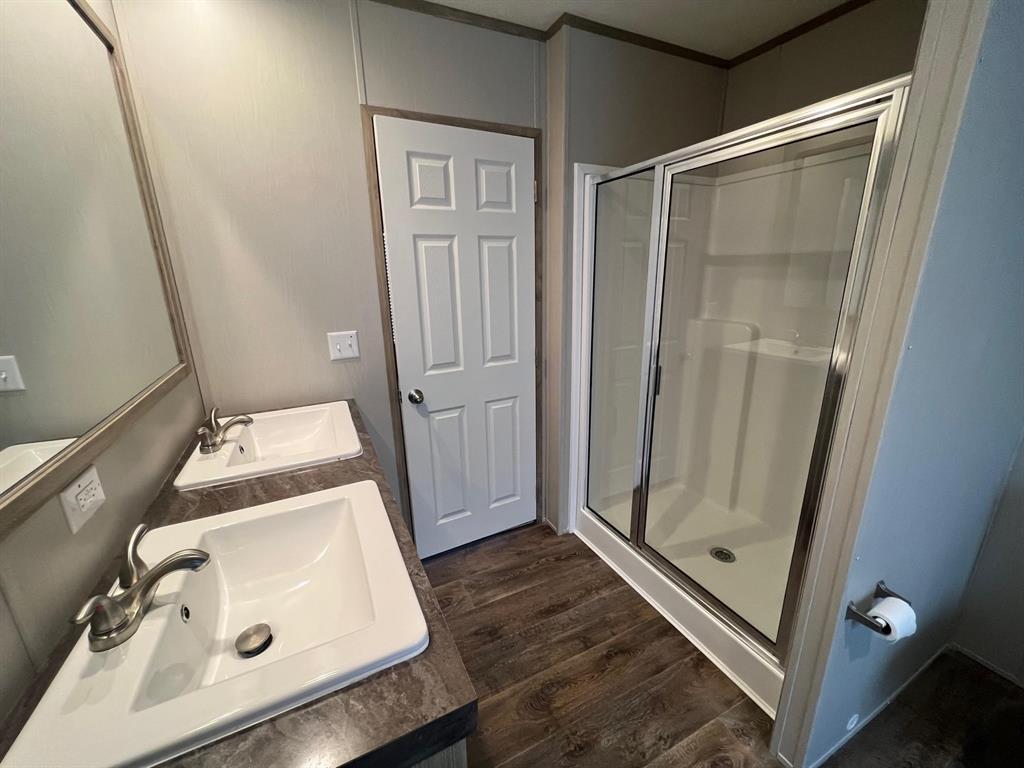 18542 County Road 618 Property Photo 11