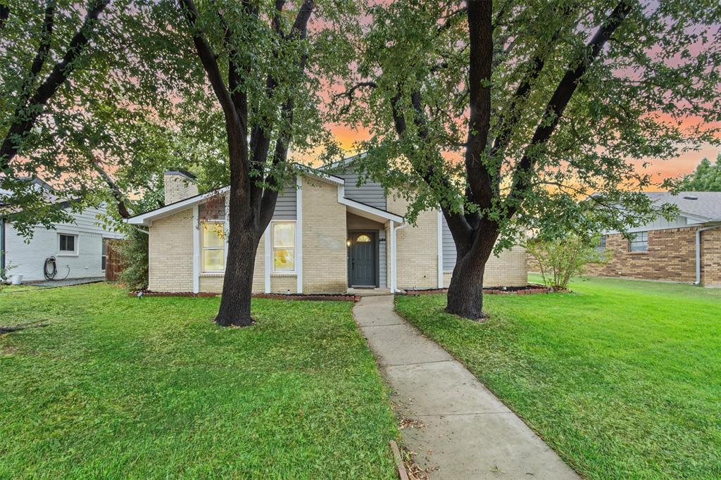 1882 Hillcrest Drive Property Photo 1