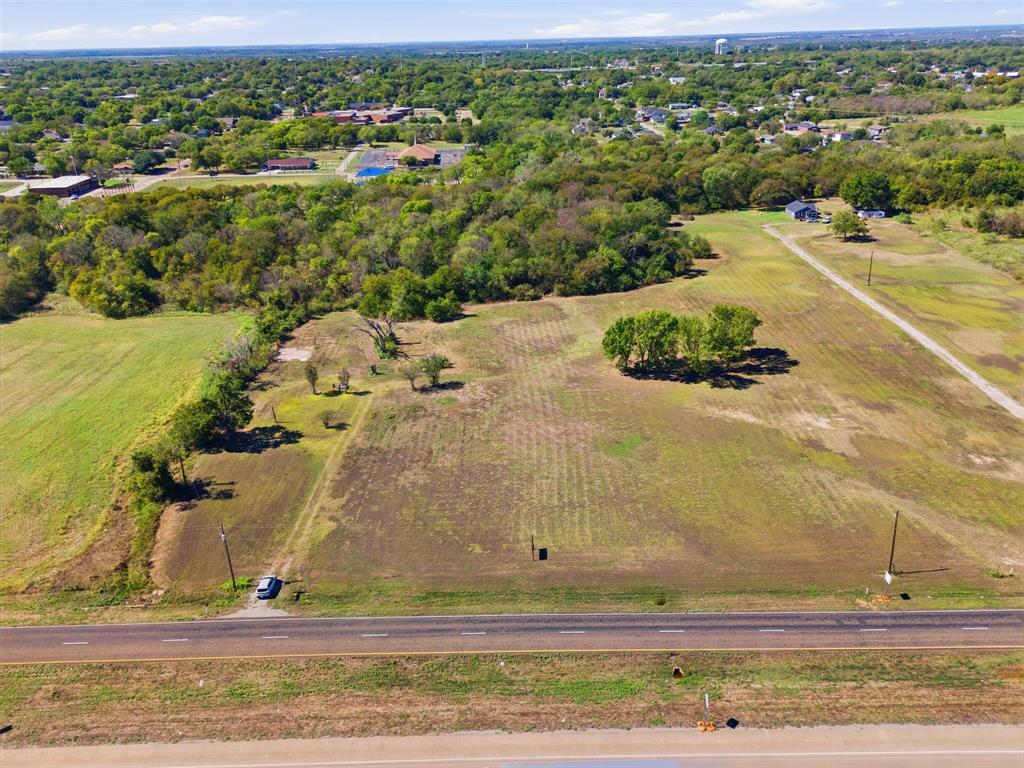 1105 S I-45 Property Photo 18