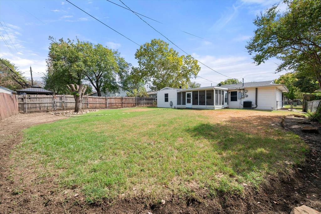 1725 Grace Street Property Photo 21