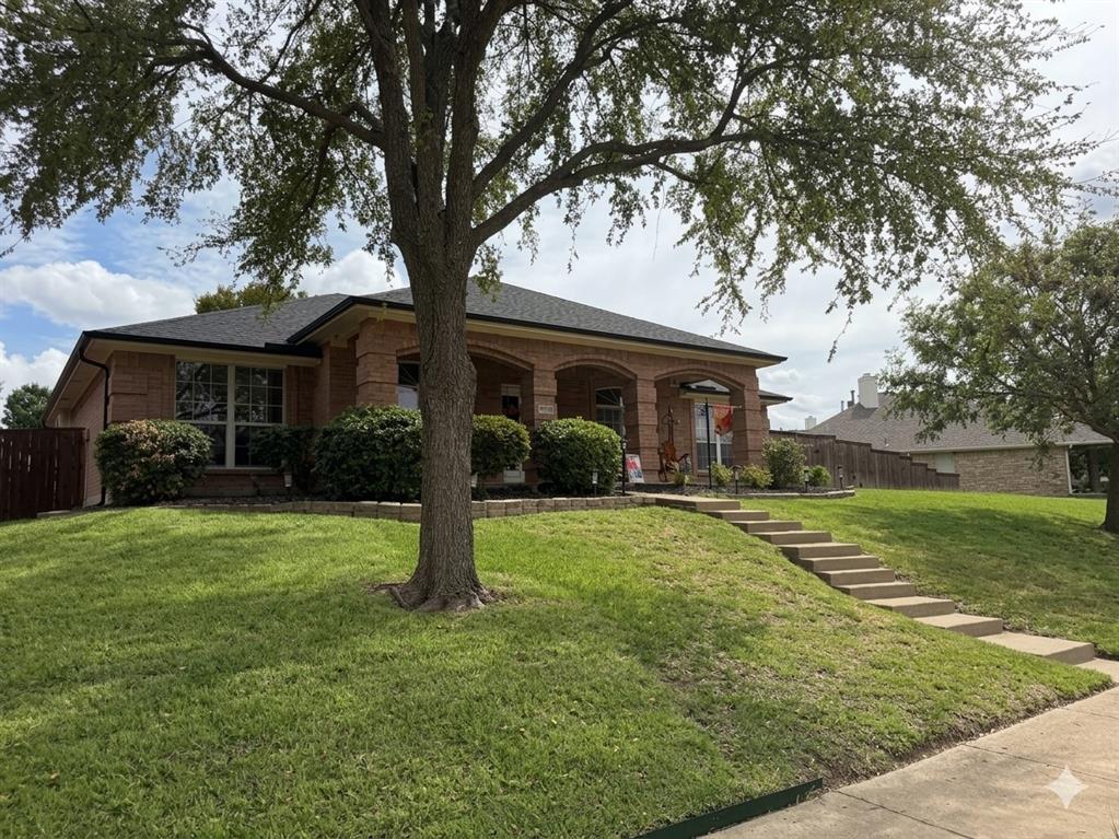 2710 Green Gables Court
