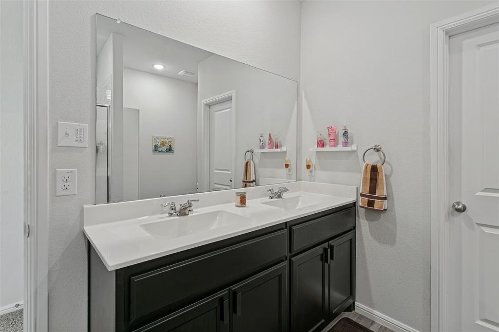9653 Calhoun Falls Drive Property Photo 12