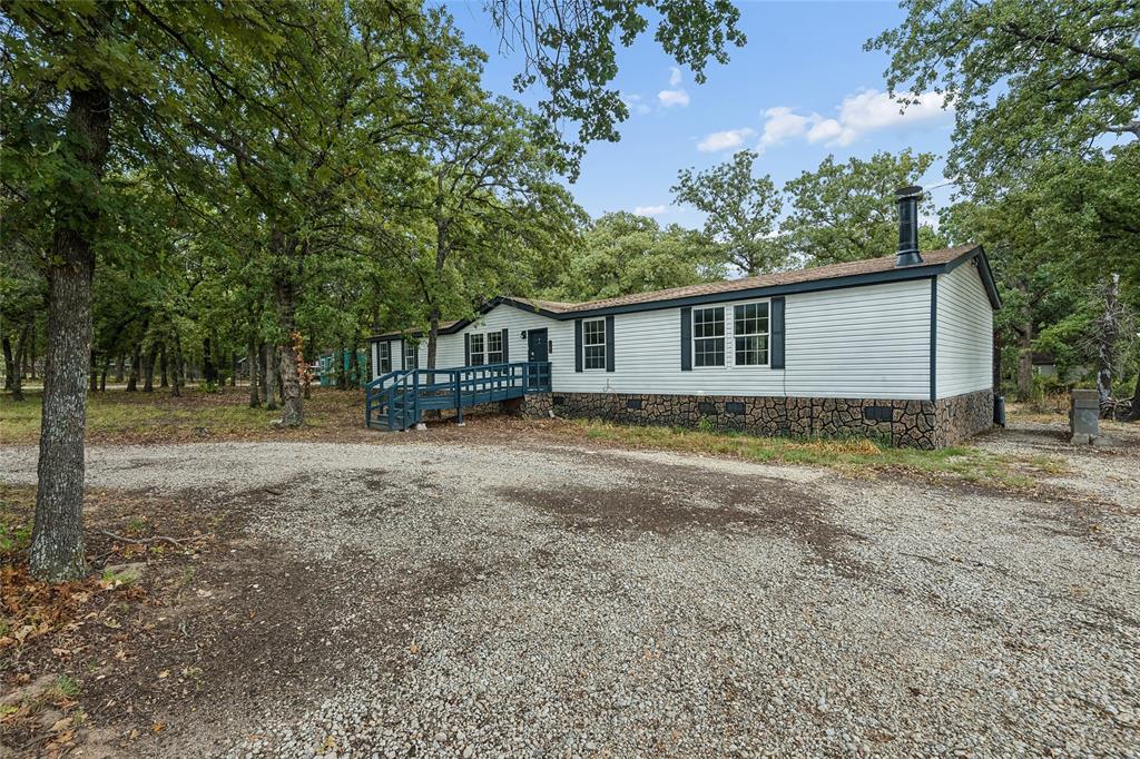 104 Arunda Court Property Photo 2