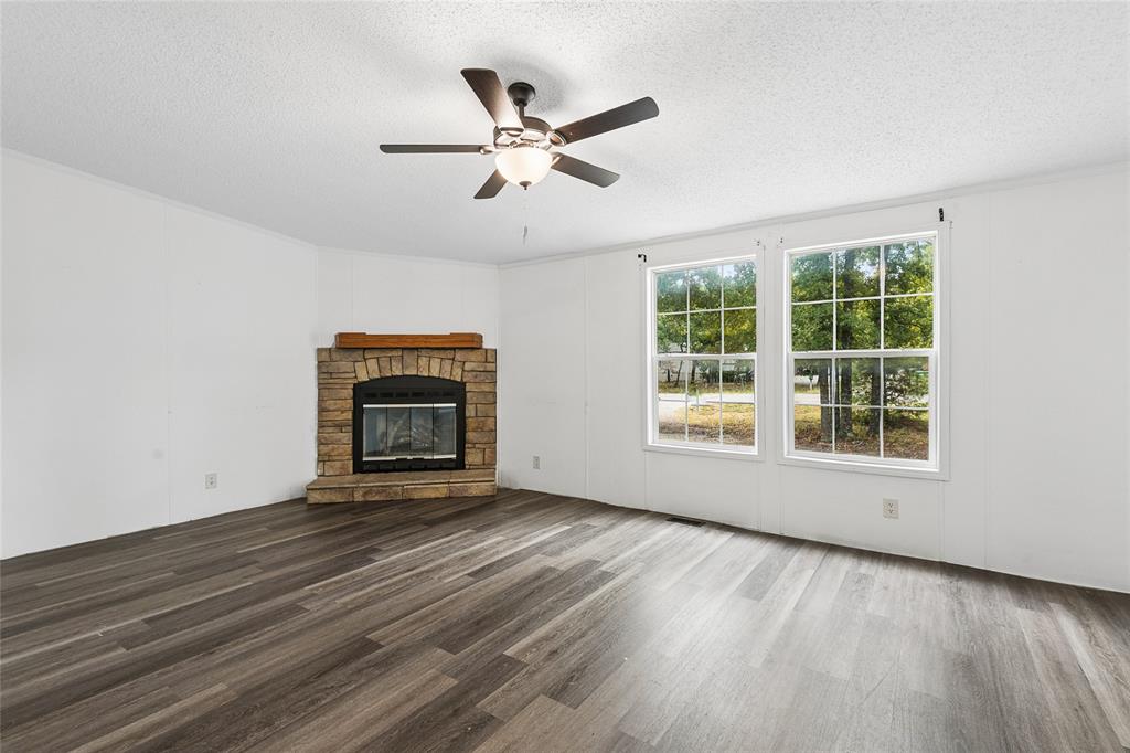 104 Arunda Court Property Photo 7