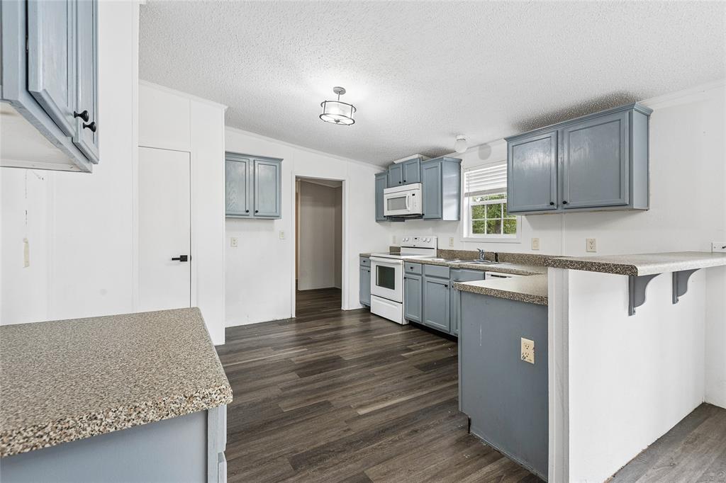 104 Arunda Court Property Photo 14