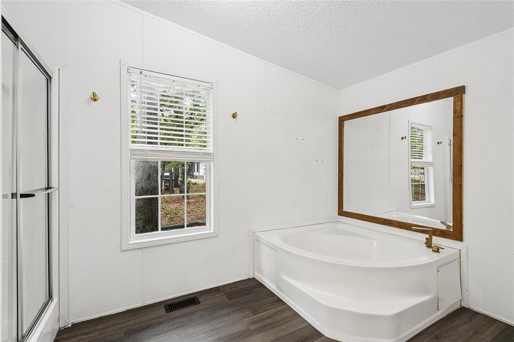 104 Arunda Court Property Photo 20