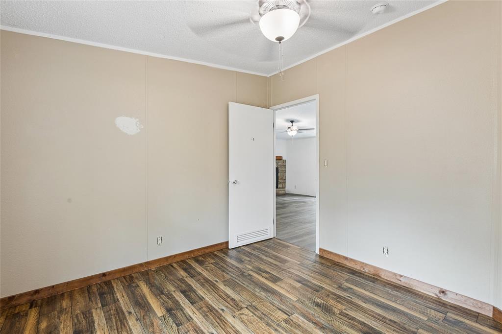 104 Arunda Court Property Photo 33