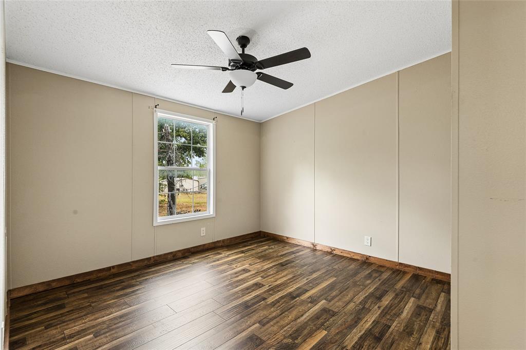 104 Arunda Court Property Photo 34