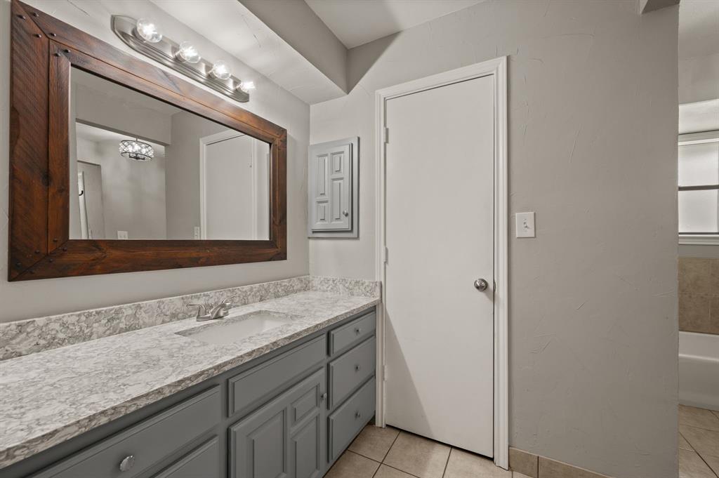 1305 Tierra Calle Property Photo 11