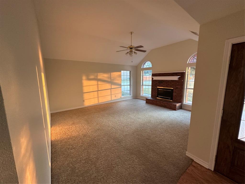 1177 Plover Property Photo 8