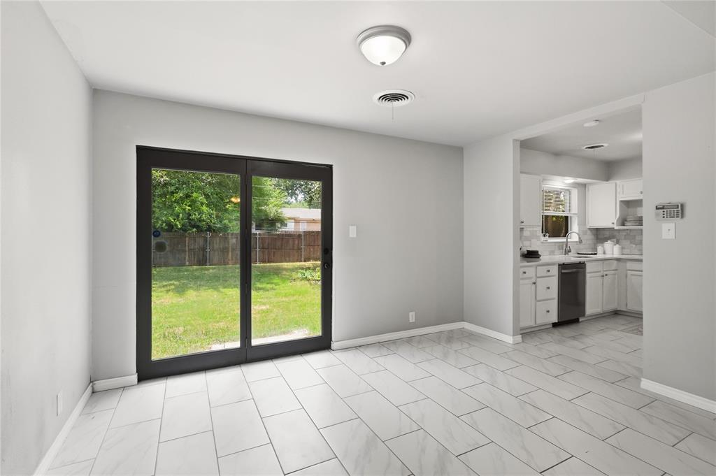 2114 Brookshire Street Property Photo 9