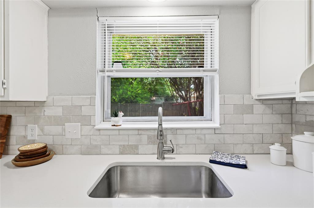 2114 Brookshire Street Property Photo 14