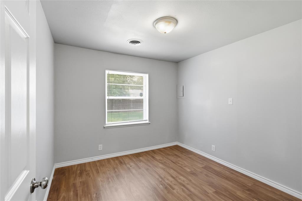 2114 Brookshire Street Property Photo 16