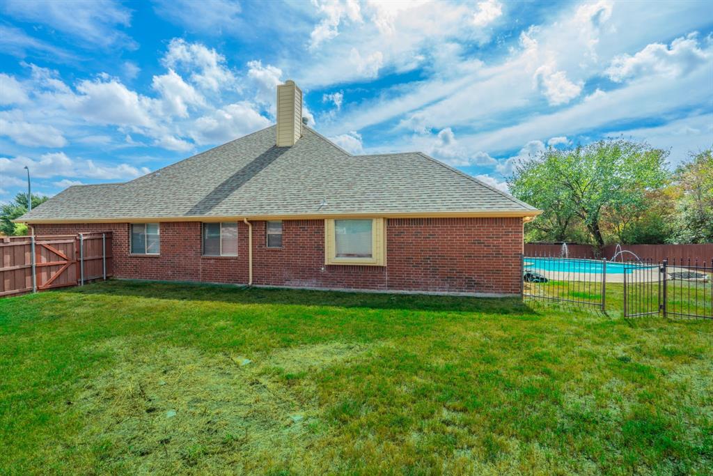 1805 Vista Royale Court Property Photo 22