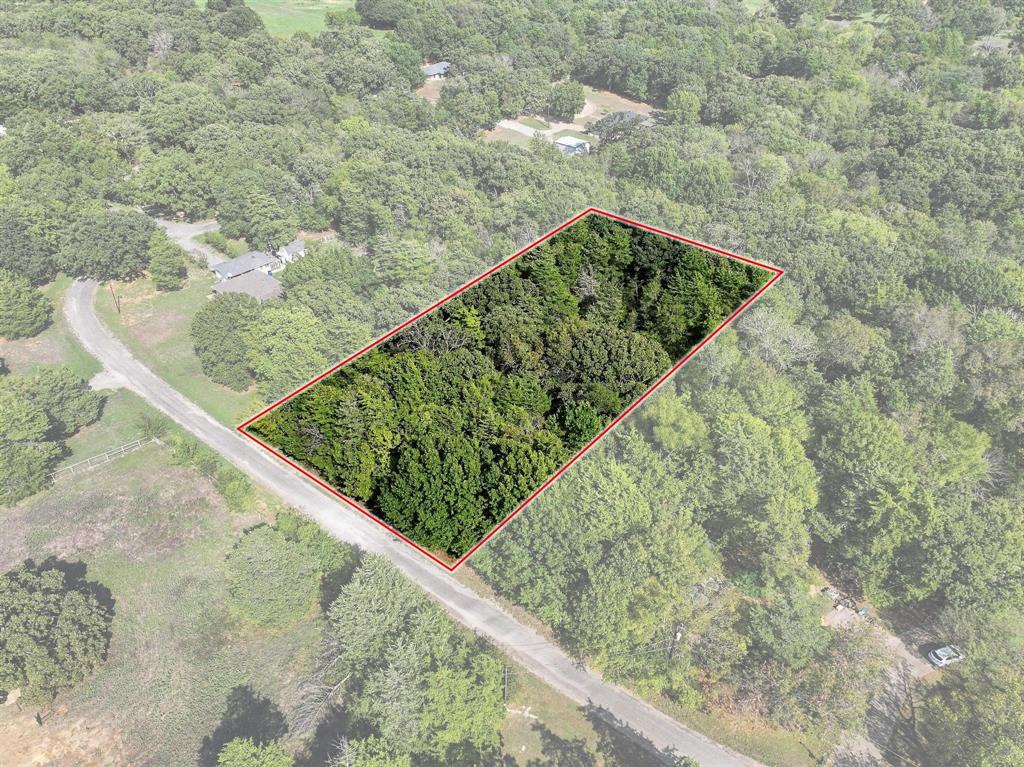 66 Shady Woods Lane Property Photo 1
