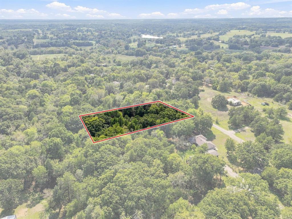 66 Shady Woods Lane Property Photo 16