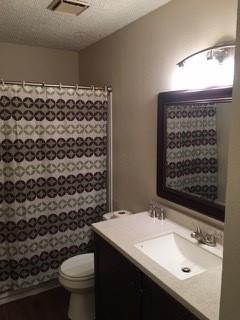 1318 Baylor Property Photo 8