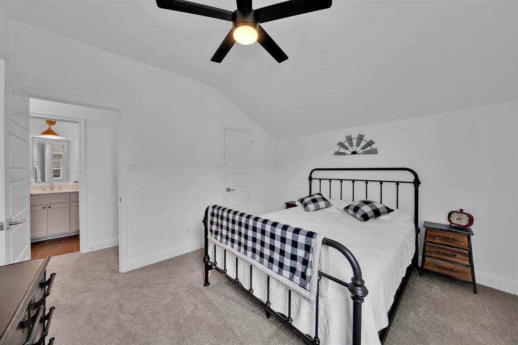 13616 Walsh Avenue Property Photo 23