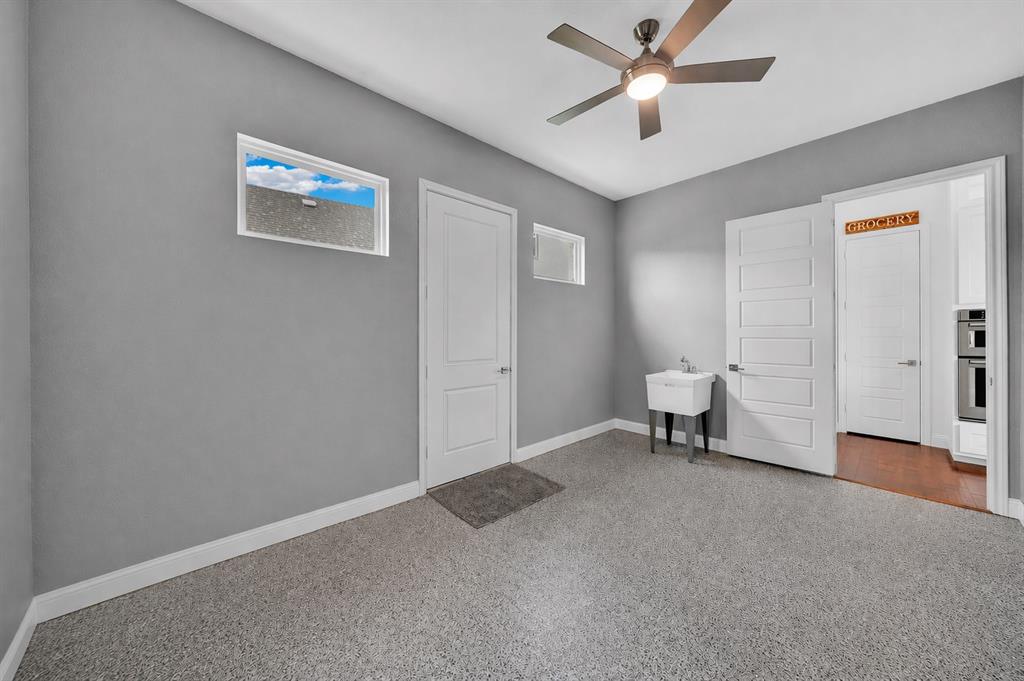 13616 Walsh Avenue Property Photo 28