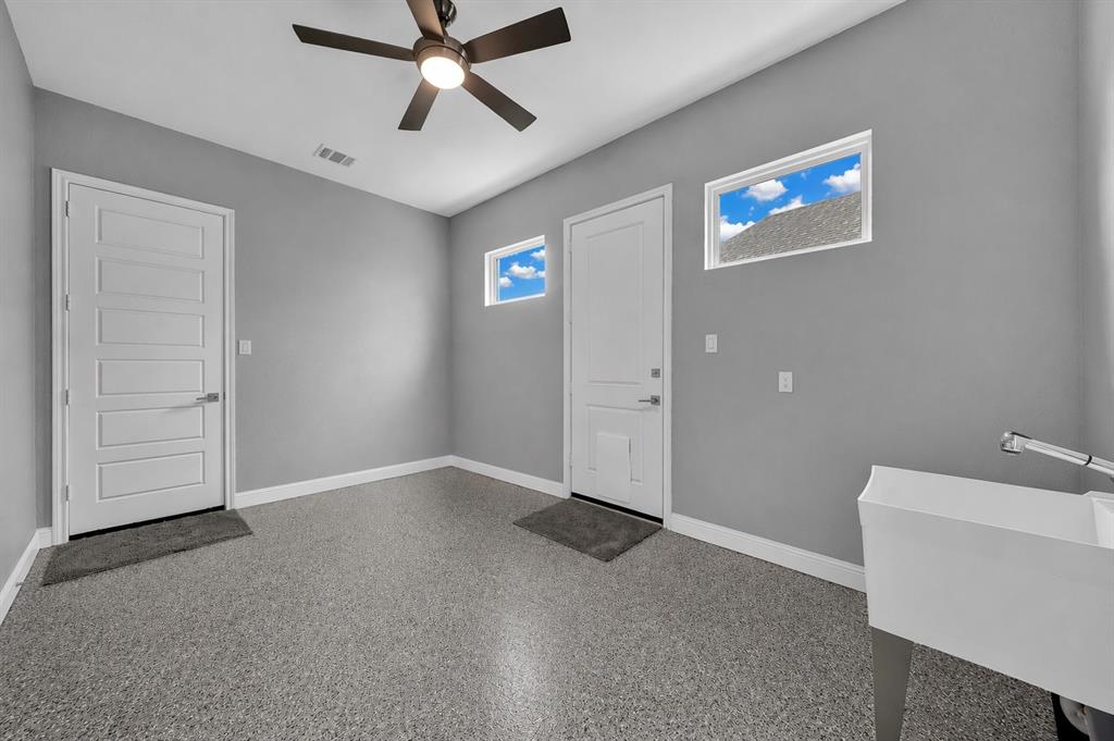 13616 Walsh Avenue Property Photo 29