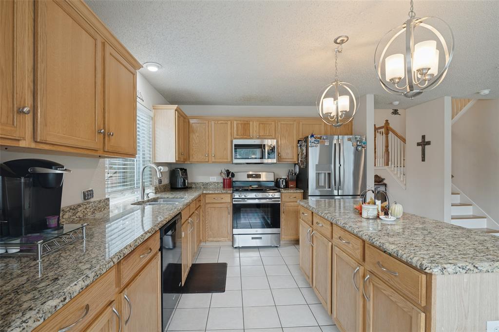 7321 Vista Ridge Lane Property Photo 10