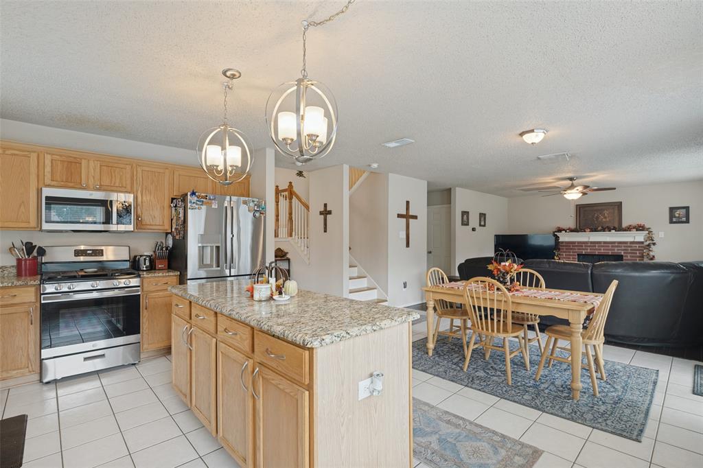7321 Vista Ridge Lane Property Photo 11