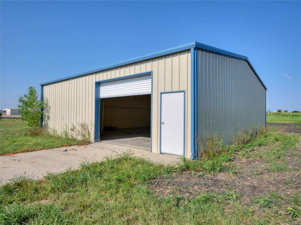 2944 Cr-596 Property Photo 16