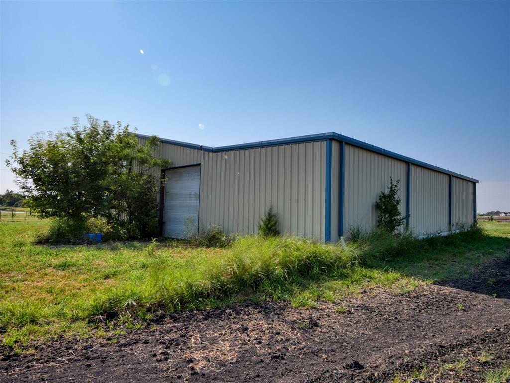 2944 Cr-596 Property Photo 18