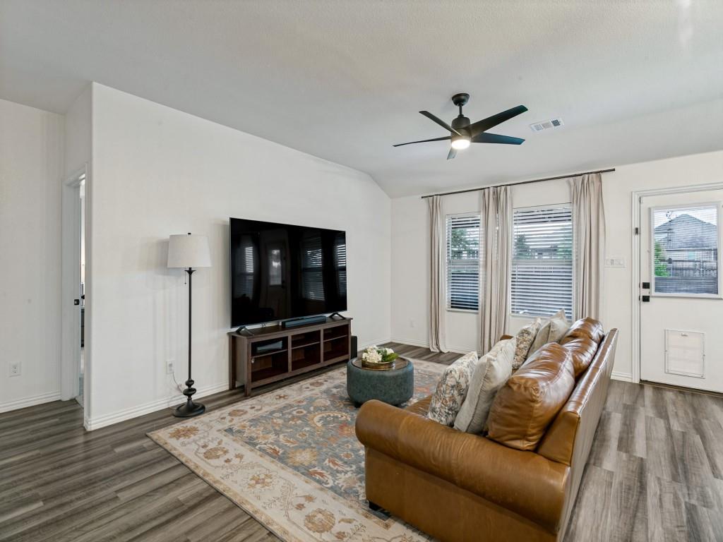 5513 Baker Creek Road Property Photo 6
