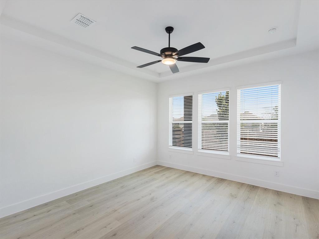 2317 Peters Colony Drive Property Photo 10