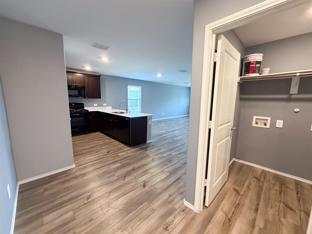 1012 Lady Bird Street Property Photo 3