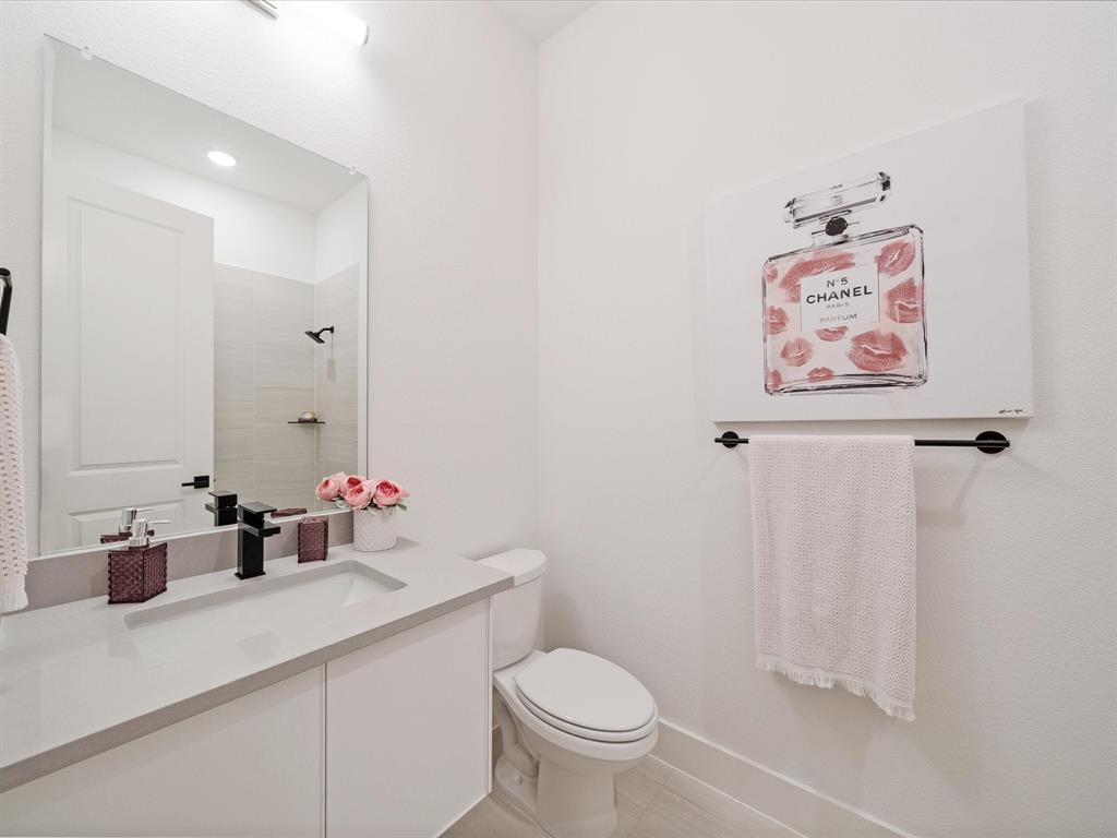 2313 Peters Colony Drive Property Photo 20