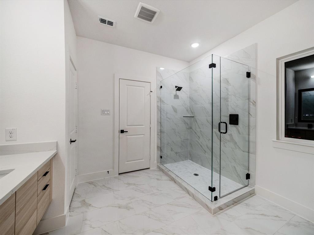 2313 Peters Colony Drive Property Photo 29