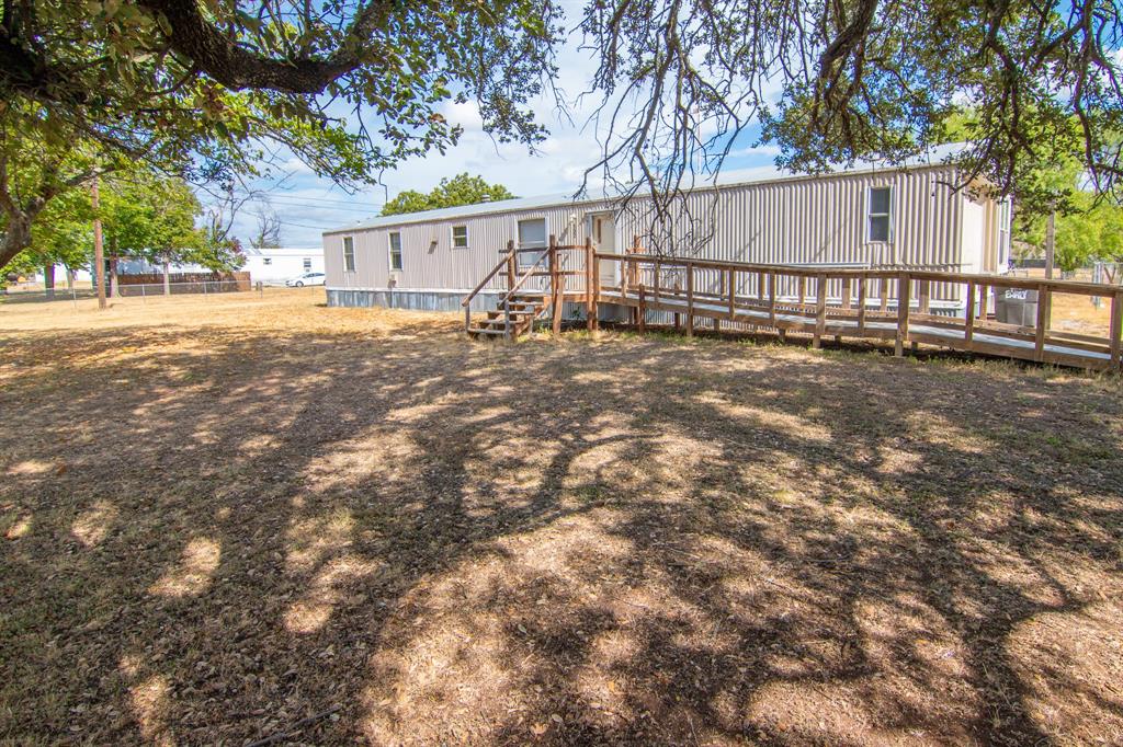 102 Live Oak Road Property Photo 2