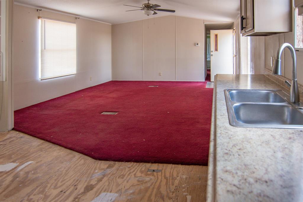 102 Live Oak Road Property Photo 8