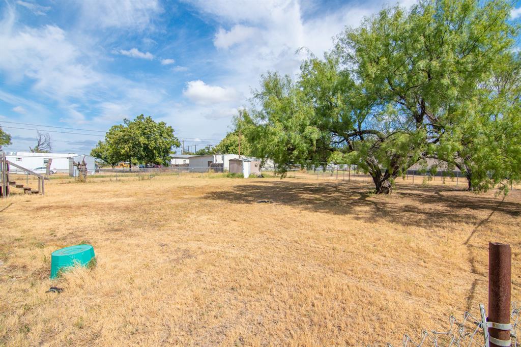 102 Live Oak Road Property Photo 15