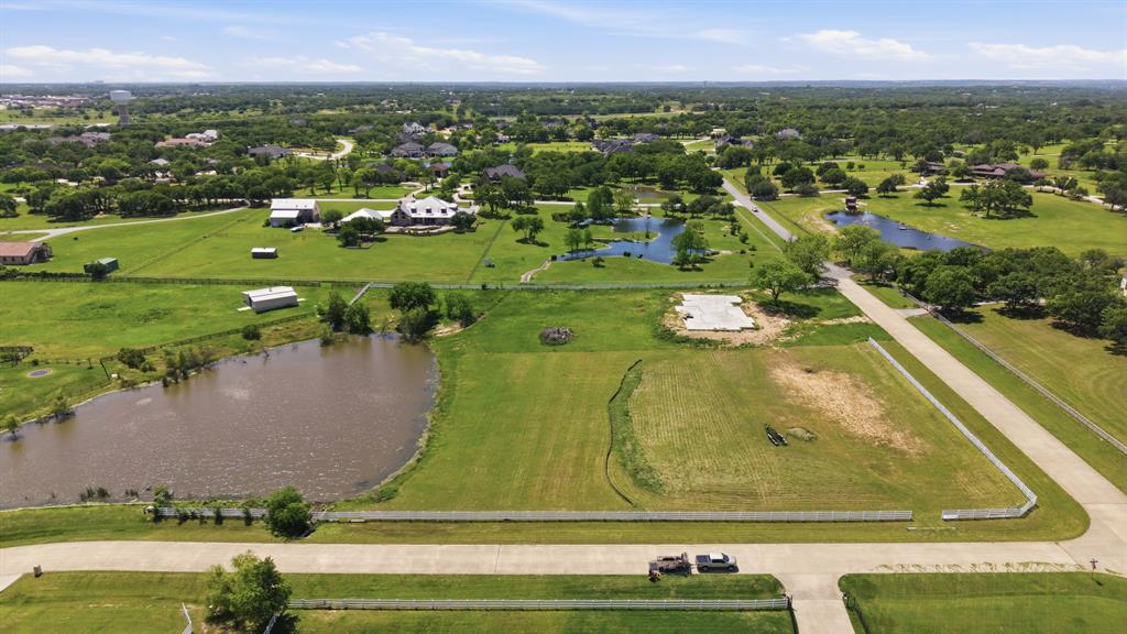 900 Show Master Court Property Photo 12