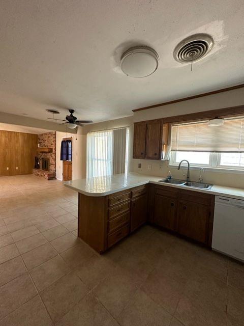 5325 Southmoor Drive Property Photo 7