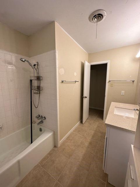 5325 Southmoor Drive Property Photo 15