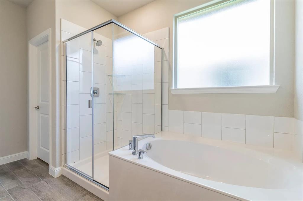 15549 Balham Pass Property Photo 11