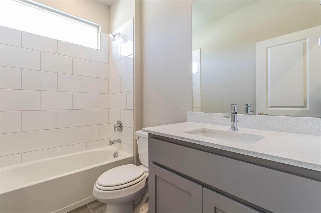 15549 Balham Pass Property Photo 17
