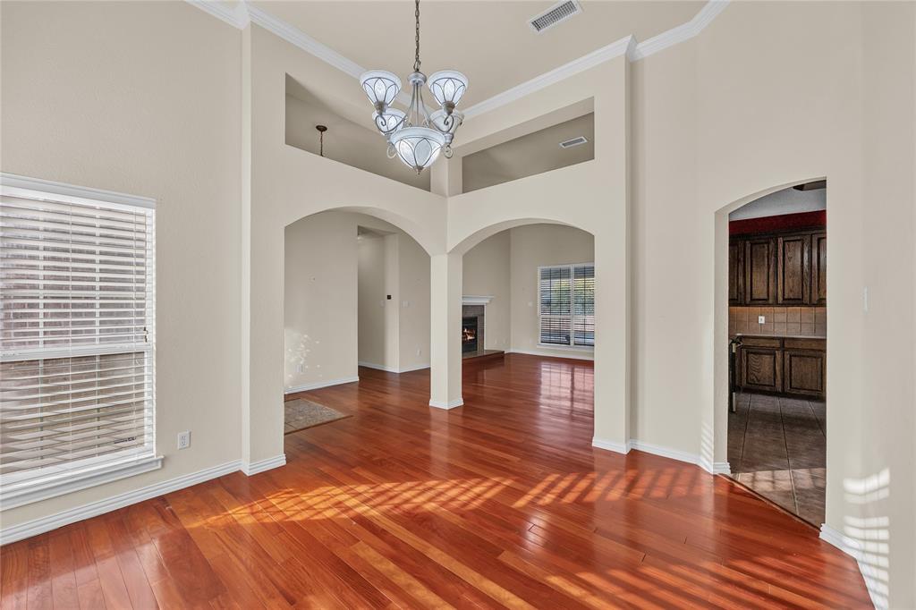 706 Meadowview Property Photo 6