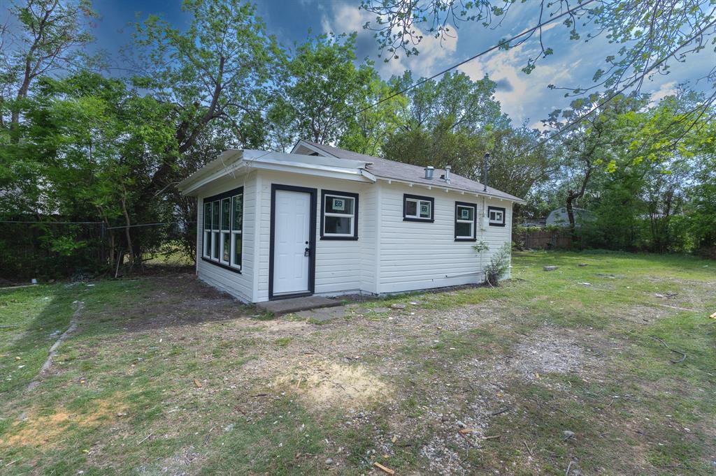 1716 Ethel Avenue 1714, 1718, 1720 Property Photo 1