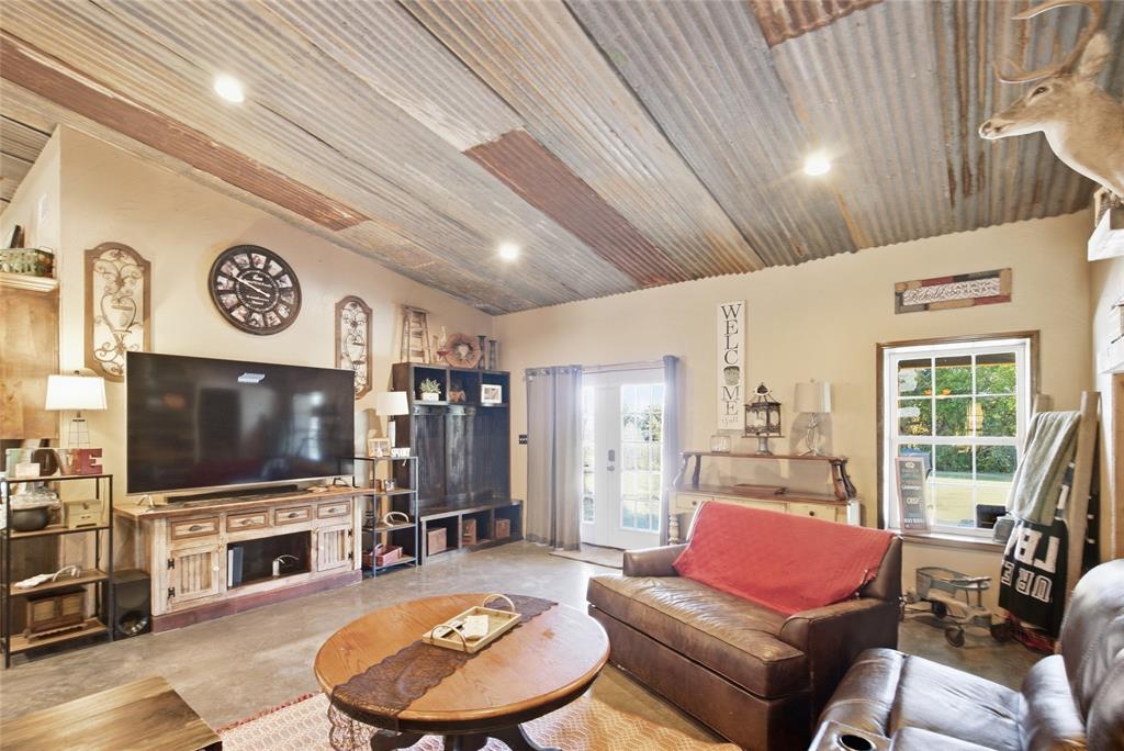 4224 N Fm 730 Property Photo 7