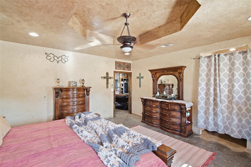 4224 N Fm 730 Property Photo 9