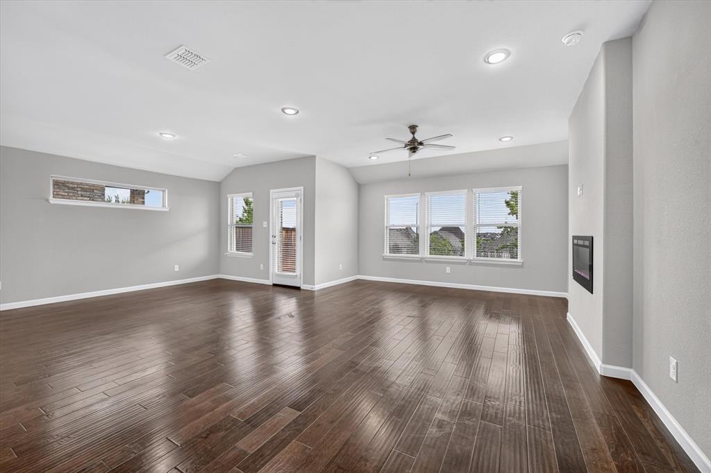 10645 Enchanted Rock Way Property Photo 9