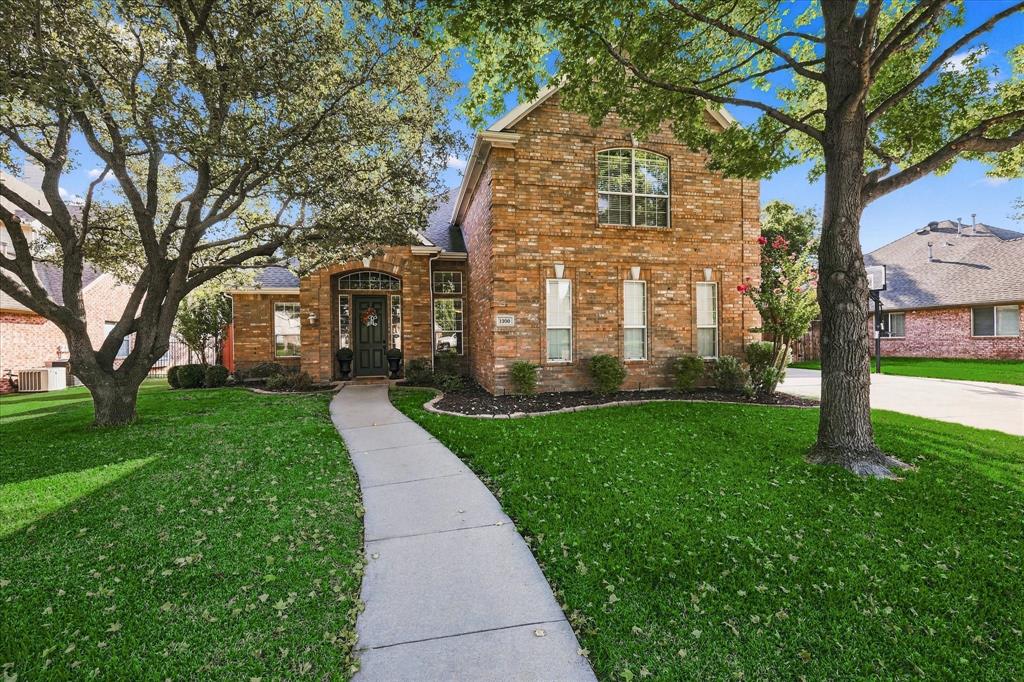 1300 Currant Way Property Photo 2