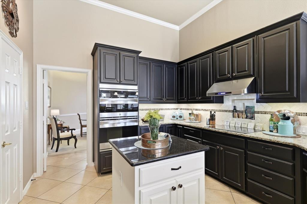 1300 Currant Way Property Photo 10